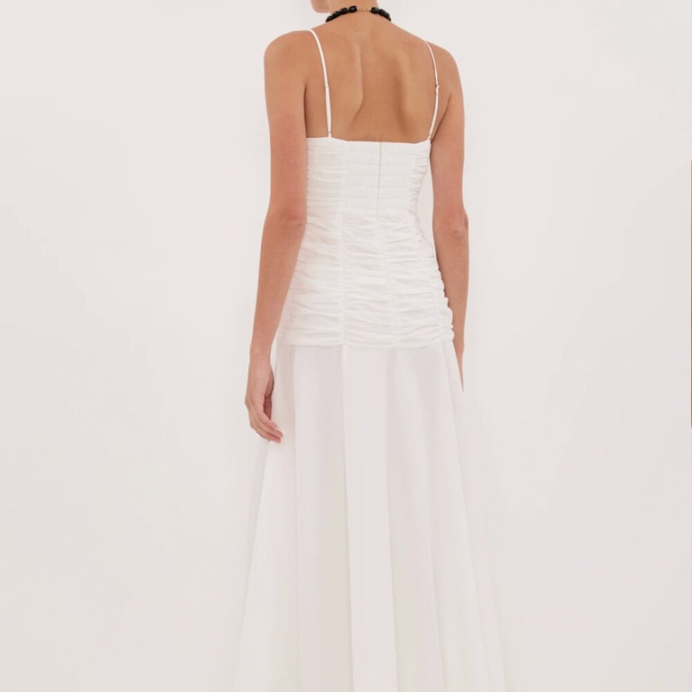 Cara White Sleeveless Cotton Midi Dress - Picture 2 of 9